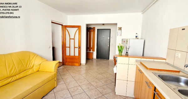 Apartament 2 camere, etaj 2, zona Piata Maratei