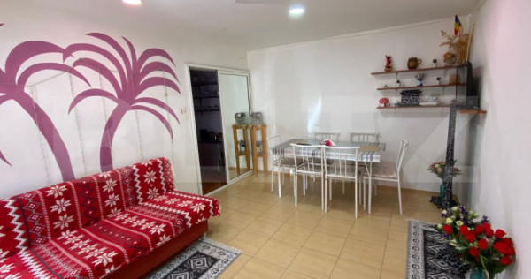 Apartament de vanzare, cu 3 camere, 48 mp, zona cetate