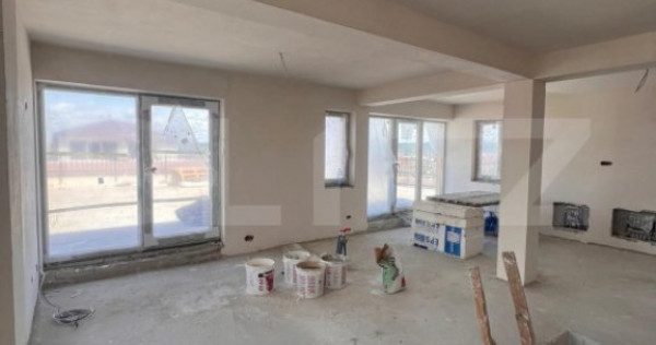 Penthouse de vanzare, cu 3 camere, 90 mp, zona Calea Surii M