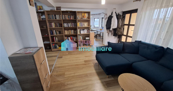 Casa finisata 480 mp teren Moara Nica