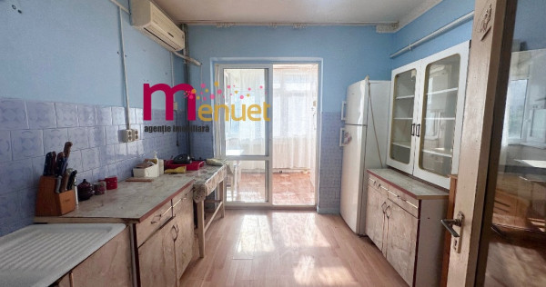 SUPER PRET ! Apartament 3 camere,79 mp,foste proprietati