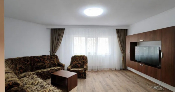 Apartament 3 camere de inchiriat zona Capitol,CENTRALA GAZ