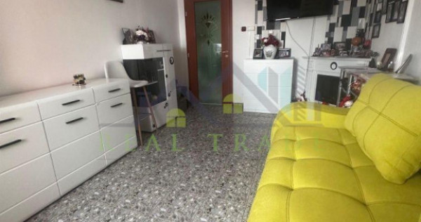 Apartament 3 camere etaj intermediar Calea Bucuresti, Brasov