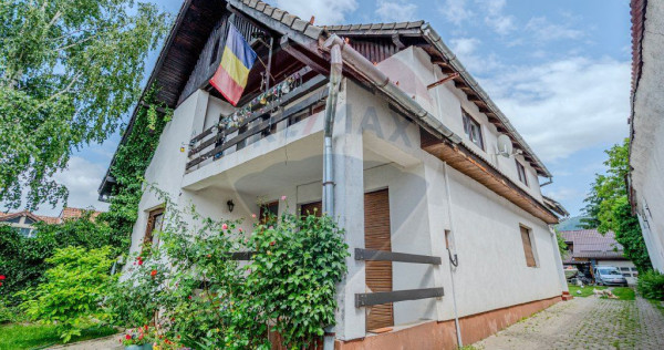 Casă / Vilă cu 7 camere de vânzare în zona Bunloc
