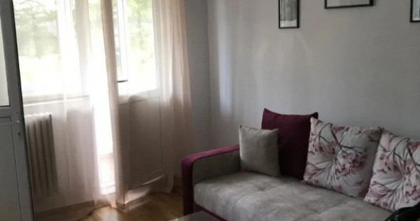 1 camera in zona Medicinei