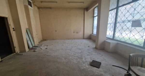 Spatiu de inchiriat in zona Valea Aurie