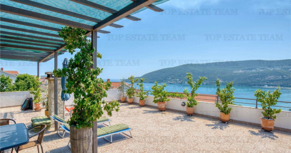 Casa de in Herceg-Novi Muntenegru