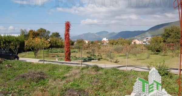 Teren de in Kotor Muntenegru