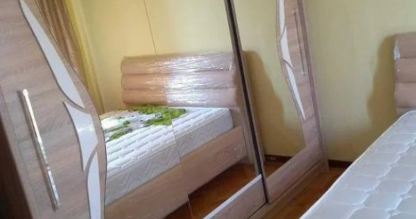 1 camera in zona Punctele Cardinale