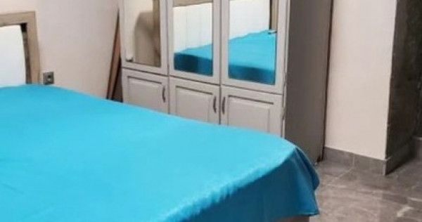 1 camera in zona Aradului