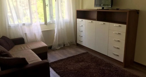 1 camera in zona Complexului Studentesc