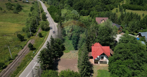 Casa cu teren generos – refugiul perfect în Paltinoasa...