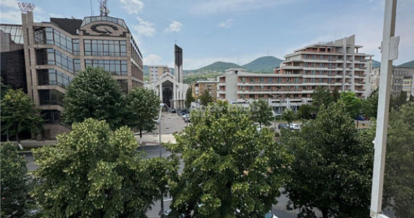 4 camere - 2 bai - Etaj 3 din 3