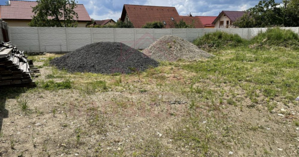 TEREN INTRAVILAN DE VÂNZARE 545 MP \ CARANSEBEȘ \ZONA R...