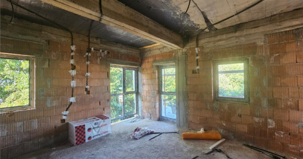 Apartament 3 camere bloc boutique metrou Gorjului