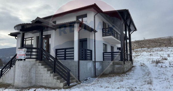 Casa si teren zona Balaurul
