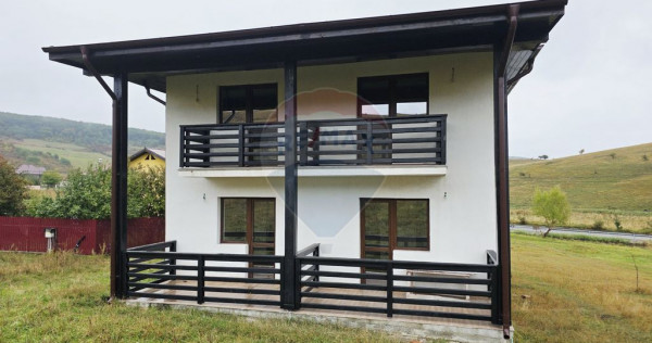 Casa si teren zona Balaurul
