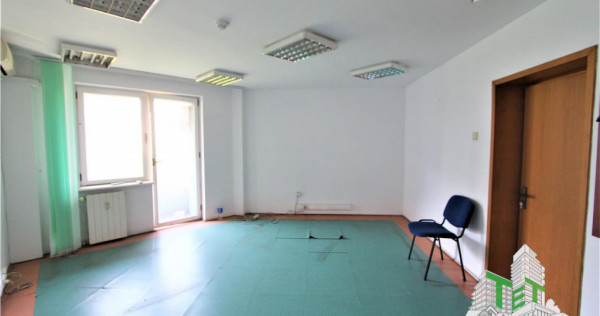 Spatiu de birouri de inchiriat 55mpu, , zona Unirii