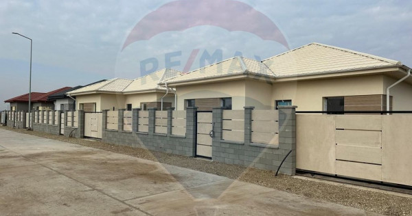 De vanzare Casă Individuala VIDRA P+POD