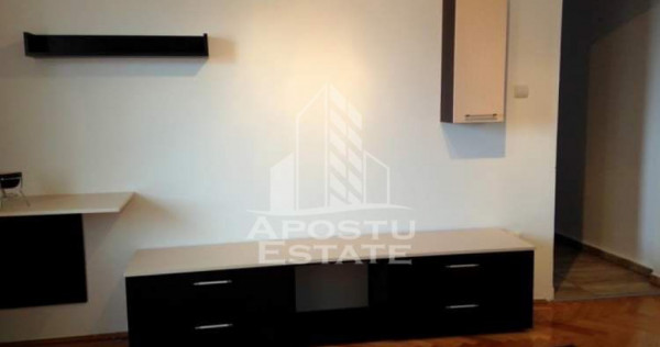 Apartament cu 2 camere, etaj intermediar, zona Dacia