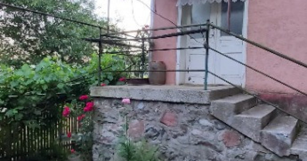 PROPRIETAR Casa in Zlatna