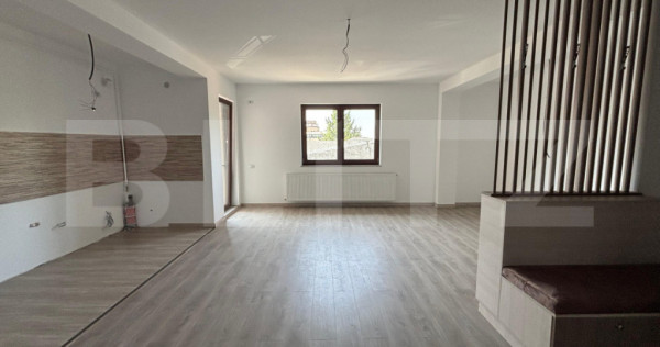 Apartament decomandat, 3 camere, 92 mp, zona Trattoria