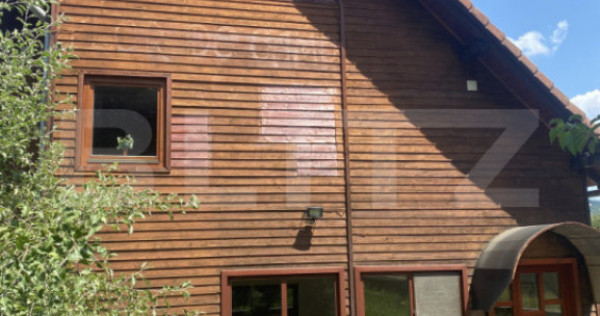 Vânzare pensiune în Vatra Dornei