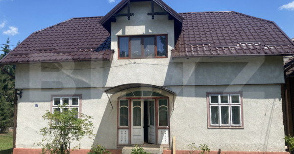 Casă tradițională Vatra Dornei, la stradă asfaltată