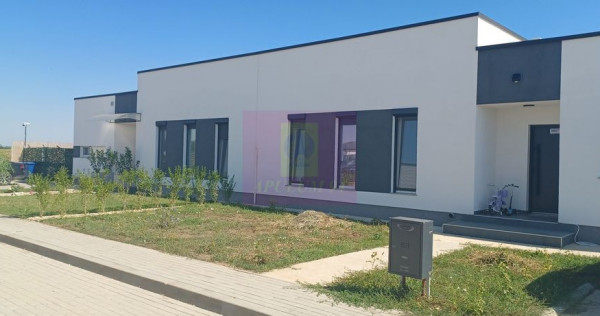 Săbăreni, casă nouă 116 mp utili, curte 608, &icirc;n apro...