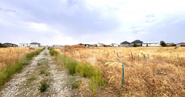 Teren intravilan 1.000 mp, front 30m, utilități, zona Magn