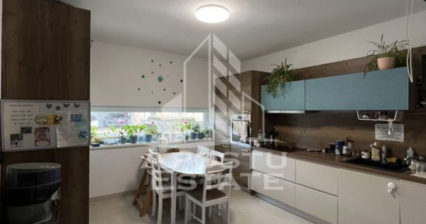 De vanzare in Dumbravita - unitate in triplex modern