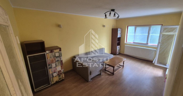 Apartament 3 camere, etaj intermediar, centrala proprie, ...