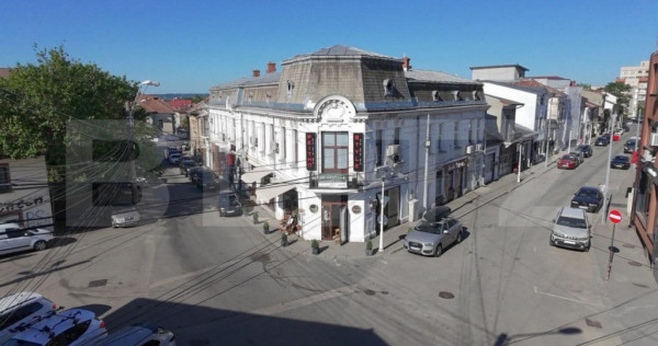 Oportunitate, imobil ultracentral, rezidential si/birouri
