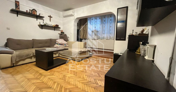 Apartament cu 2 camere, confort 1, centrala proprie, zona...