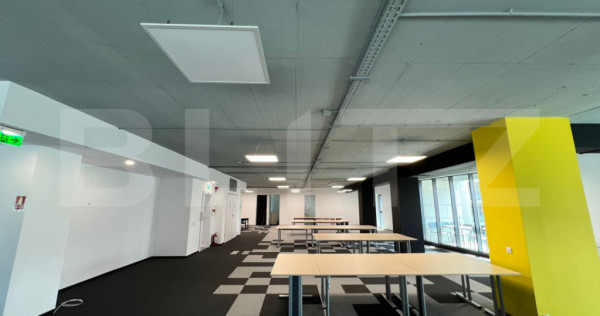Spațiu birouri, 530 mp, Scala Center