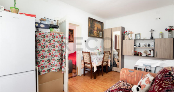 RECO, APARTAMENT 2 CAMERE, VELENTA