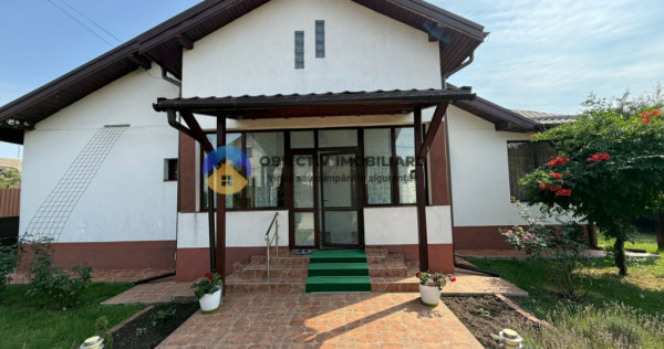 Casa deosebită de vânzare – cartier Ciritei