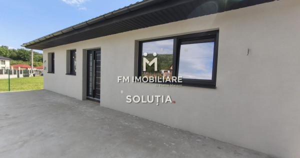 Casă nouă, semifinisată, 12 ari teren, Tăuții Măghe...