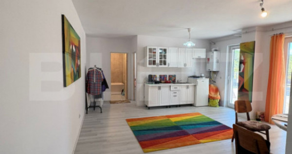 Apartament de 3 camere, modern, cu terasă spațioasă si pa