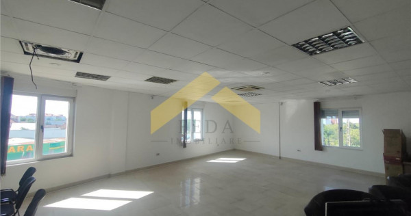 Spatiu pentru birouri de inchiriat zona Parneava