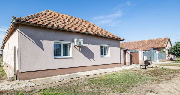 Casă la doar 17 minute de Arad – preț sub 80.000 €!