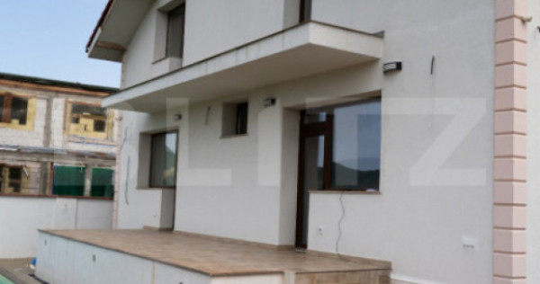 Casa de vanzare 4 camere, 160 mp, zona Micesti