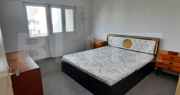 Apartament de vanzare, zona Carpati 2,suprafata 53,5 mp Satu