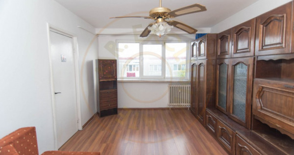 Apartament 2 camere Banat, langa Liceul Barbu, Pitesti. Comi