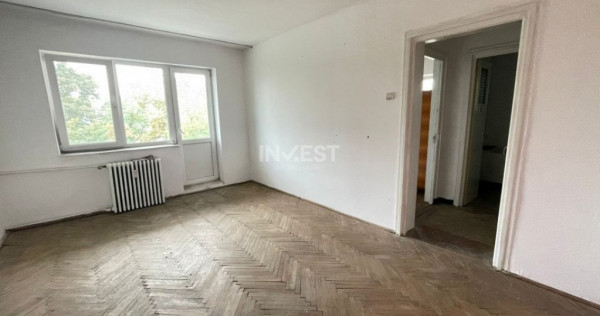 Apartament 3 camere-Podu Ros-Liceul Racovita