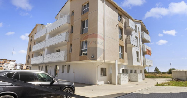 Apartament cu 3 camere de v&acirc;nzare și parcare, bloc nou,...
