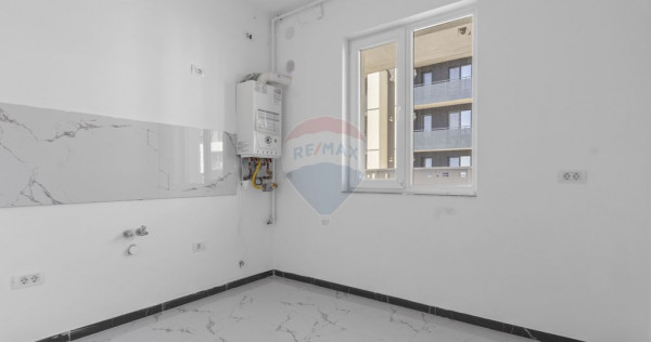 Apartament cu 3 camere de v&acirc;nzare și parcare, bloc nou, zona Giroc