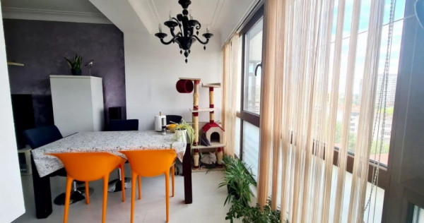 3 CAMERE DAMAROAIA- PETROM CITY-garaj inclus