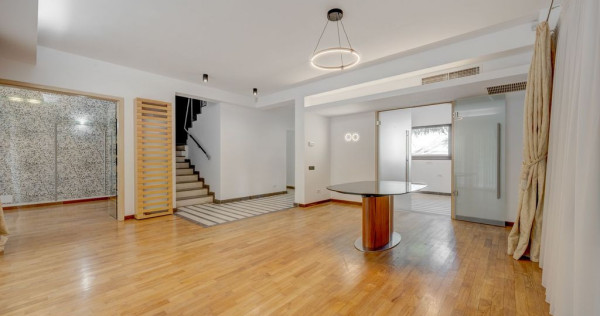 Vila superba 200 mp Fundeni Dobroesti - Complex privat - ...