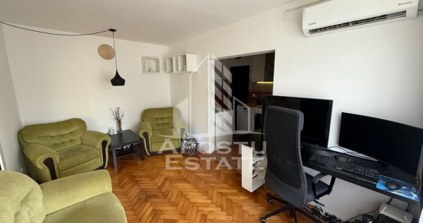 Apartament cu 2 camere,semidecomandat, zona Sagului
